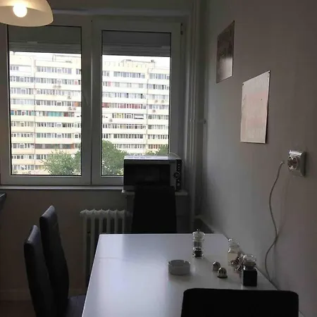 Irene - Cozy House- 2 * Bucarest