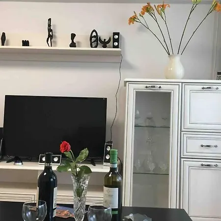 Lejlighed Irene - Cozy House- 2 Bukarest